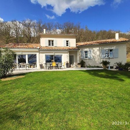 La Villa Moursoise 4 Etoiles エクステリア 写真