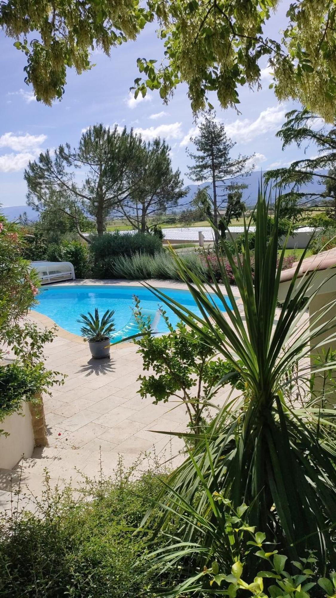 La Villa Moursoise 4 Etoiles エクステリア 写真