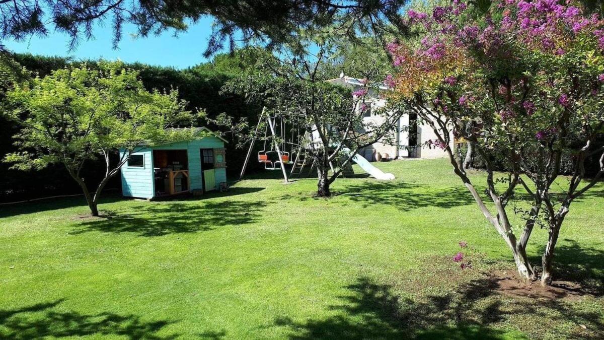 La Villa Moursoise 4 Etoiles エクステリア 写真