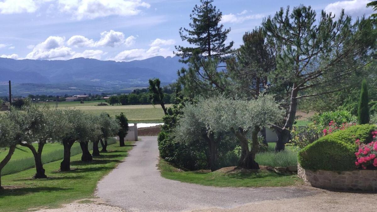La Villa Moursoise 4 Etoiles エクステリア 写真
